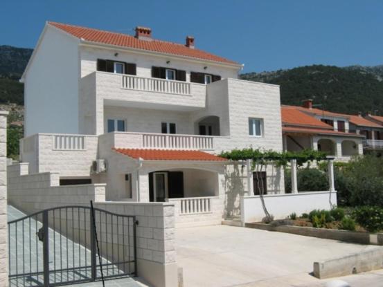 Villa Franka Bol Buitenkant foto