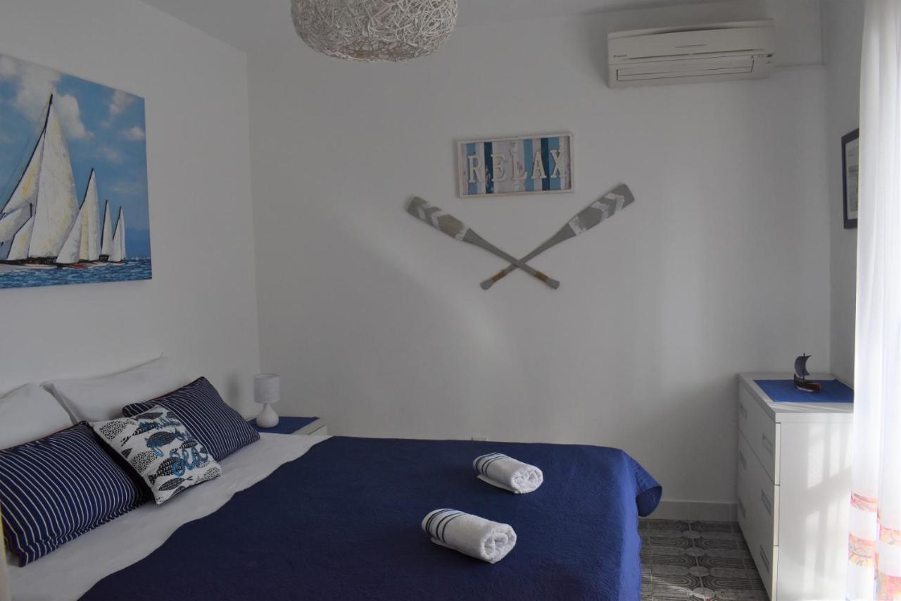 Villa Franka Bol Buitenkant foto